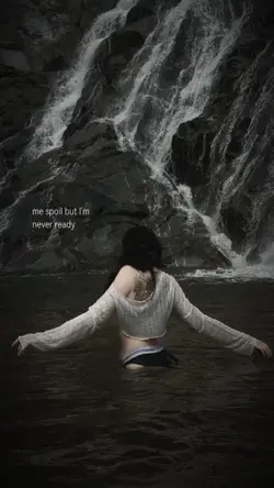 1 ảnh lyric + màu 