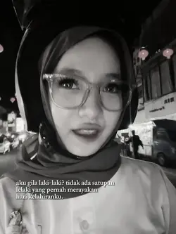 aku gila laki-laki? 