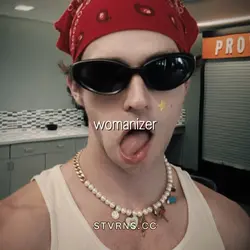 def NOT a womanizer😭