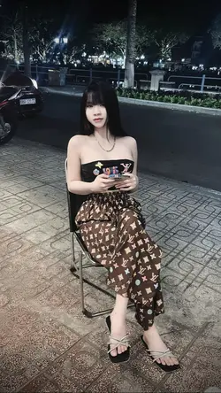 Trình Chiếu + Màu 