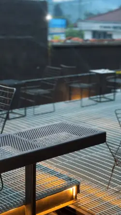 Aesthetic Cafe