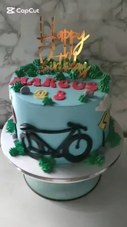 bike themed cake