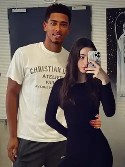 photo with jude