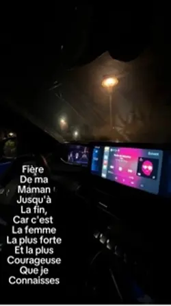 Fière de ma yemma