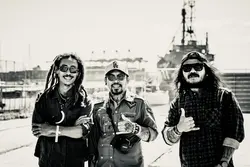 Rasta Best Friends