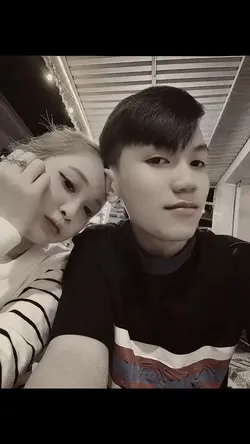 1 Ảnh + Màu