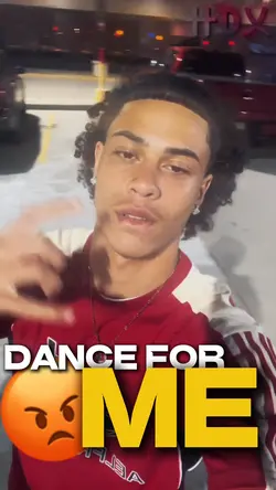 dance for me😡