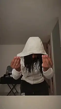 pull yo skirt up