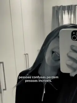 pessoas confusas