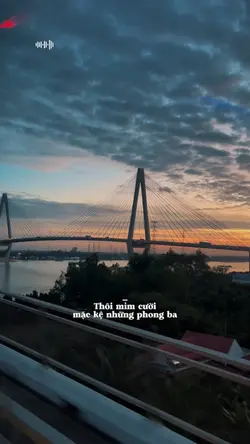 Thôi mỉm cười mặc kệ