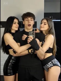 FAKE GIRLFRIEND 