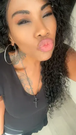 longest kiss templat