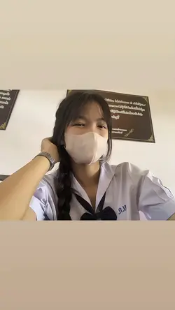 เดินผ่านวันเวลา