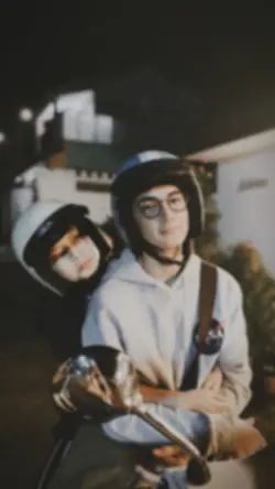 Moment blur