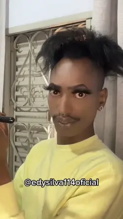 MAKEUP KOMEDI
