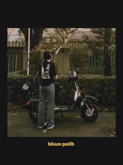 Hitam putih fotomu