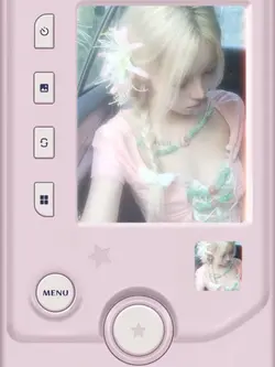 pink camera digicam