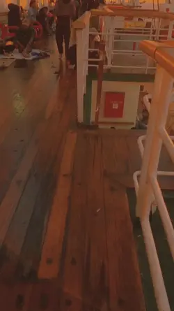 story kapal