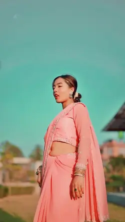 Gulabi saree 