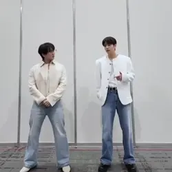 Stray Kids