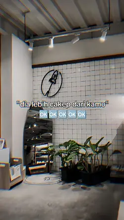 DIA LEBIH CAKEP DARI
