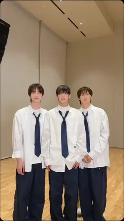 우리 투어스 1위 축하해!!
