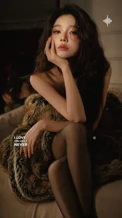 PRETTY GIRL