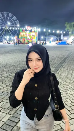 indahnya bulan
