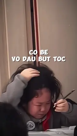 Vò đầu bứt tóc 