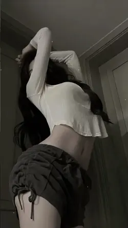 Mẫu 2 ảnh| show dáng