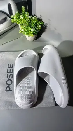 sandal Posee