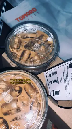 yang di tenteng kopi