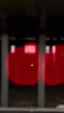 Dynamic Graphic Photo Reveal