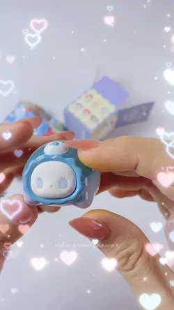 Unboxing blind box 