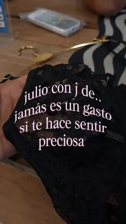 julio con j de...