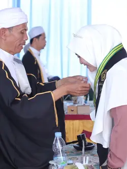 wisuda or haflah
