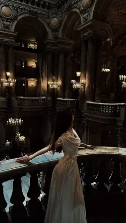 royal vibes