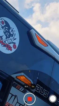 Cinematic•BUS