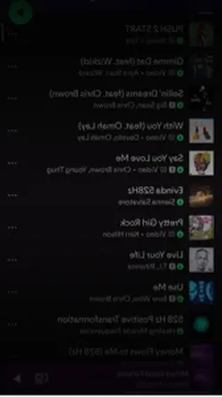 I’m scrolling music