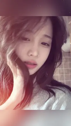 1 ẢNH + MÀU 