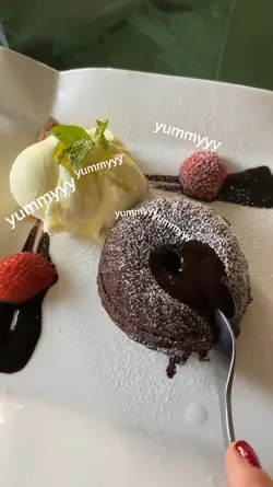 yummyy yummyyy