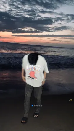 Slide pic Old song