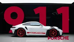 911 PORSCHE