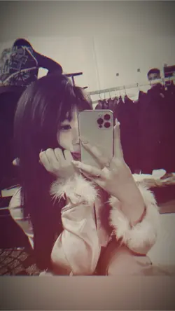 2 Ảnh Cuốn