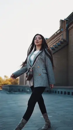 FASHION — MODEL 🔥 ]]