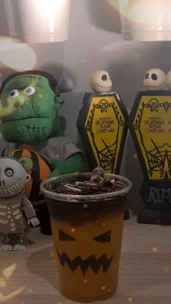 Halloween clip 