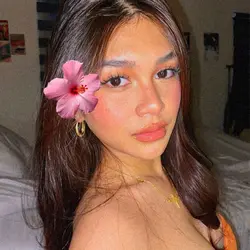 1 pic w flower