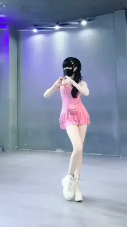 mẩu gái xinh