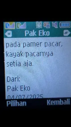 pada pamer pacar