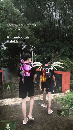 VERSI BERDUA